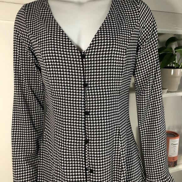 Superbe petite robe gr8 ❤️👌 - Picture 7 of 8